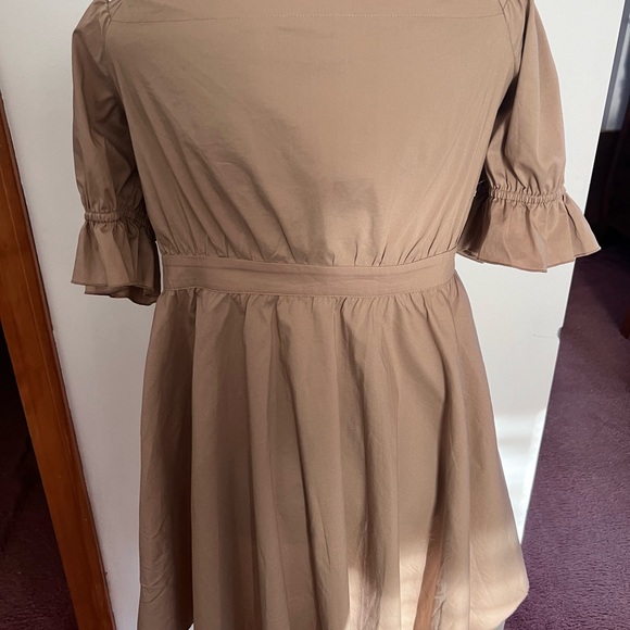 New York Company off the shoulder Hi-lo poplin shirt - medium - Picture 6 of 6